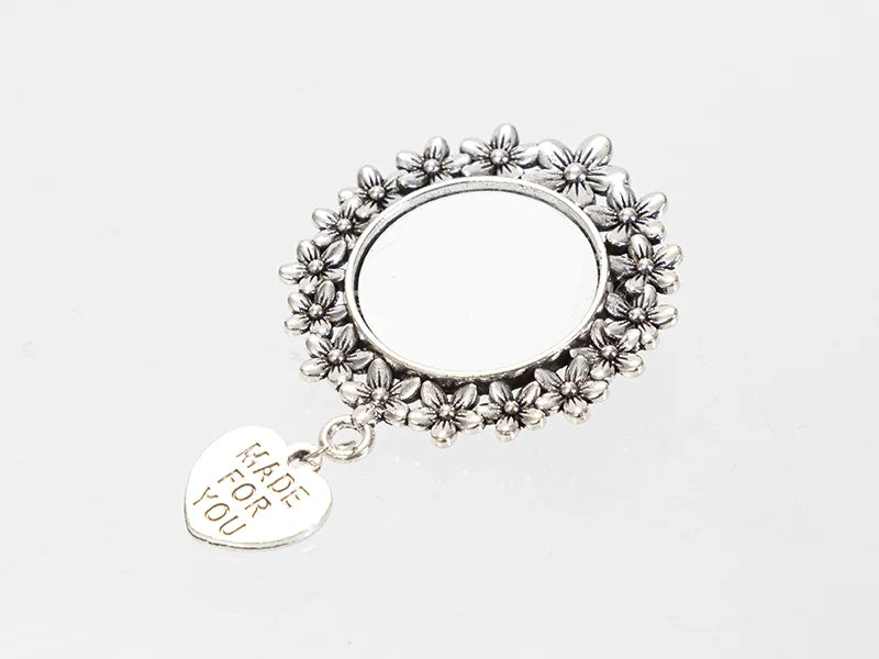 Sublimation Blanks Pin Brooch Charm w/ Heart Pendant (Round, 4*4.9cm)